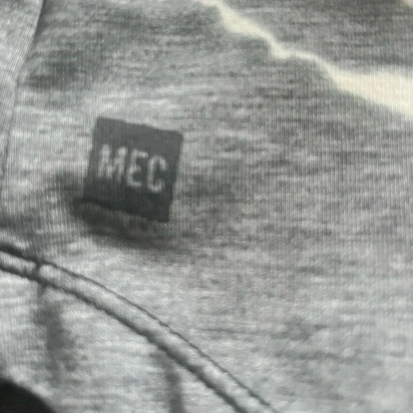 MEC Organic Cotton Tee | Medium - Picture 5 of 7